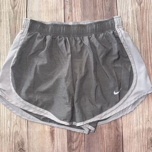Nike Womens Dri-Fit Grey Elastic Waist Drawstring Lined Athletic Shorts Size M